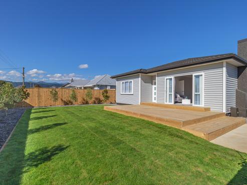 6 Saint Annes Street, Levin