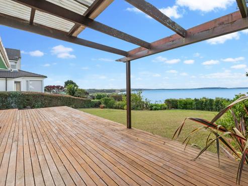 44 Cliff Road, Torbay