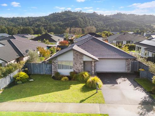 20 Sir Lincoln Drive, Kumeu