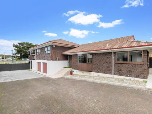 2/3 Frances Street, Manurewa