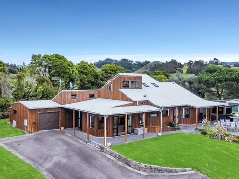 166 Braemar Road, Manawahe
