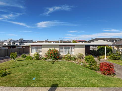 21 Hikurangi Street, Whakatane