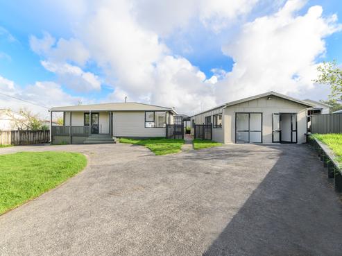 276 Sturges Road, Henderson