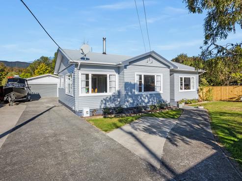 27 Stanley Street, Wainuiomata