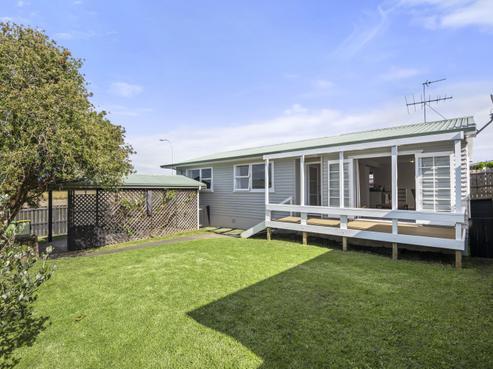 3 Stevenson Road, Clarks Beach