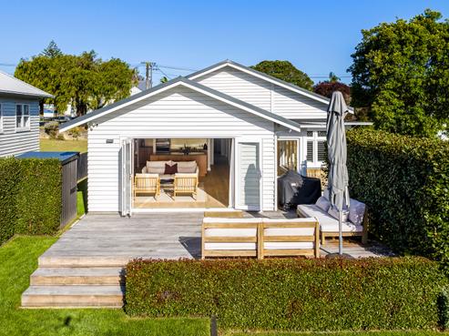 51 Smale Street, Point Chevalier