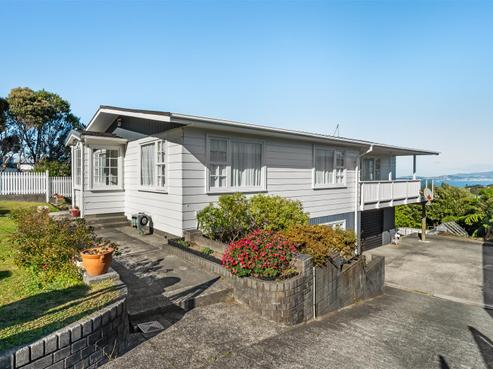24 Cypress Drive, Maungaraki