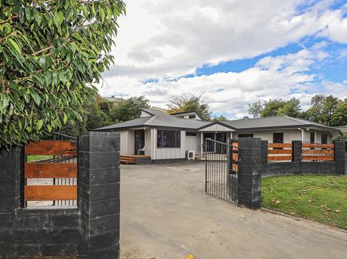 73B Joll Road, Havelock North