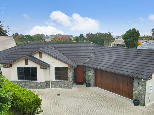 64C Iles Road, Lynmore