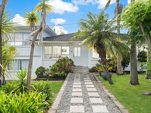 25 County Road, Torbay