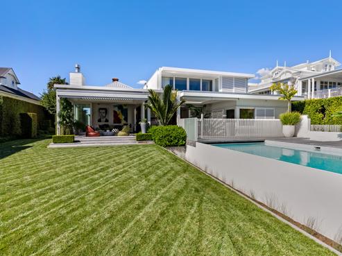 10 Salisbury Street, Herne Bay