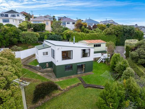 27 Dundonald Street, Tainui