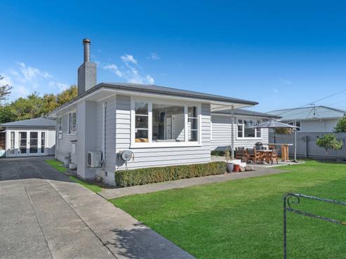 61 Intermediate Street, Solway