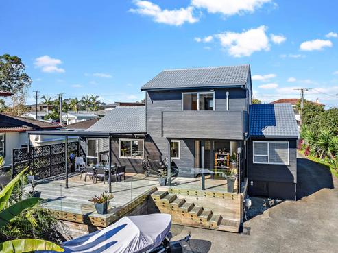 64 Ferry Parade, Herald Island