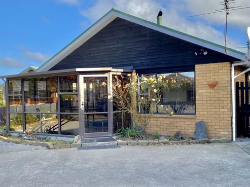 4 Bridge Street, Southbridge