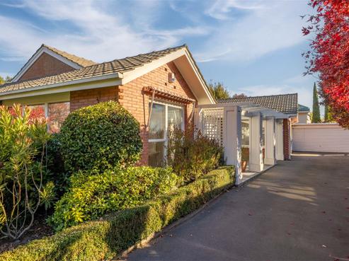 25 Tuirau Place, Ilam