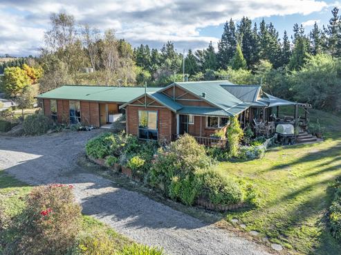 541 Flag Range Road, Sherenden