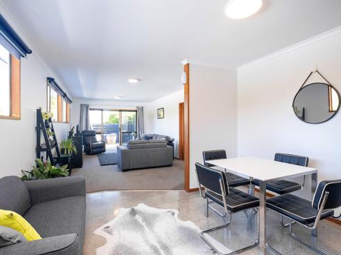 13C Lovat Street, Havelock North