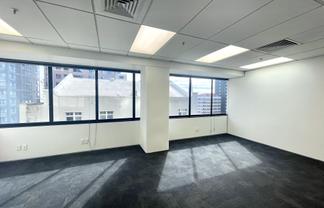 Turn-Key Suite With Views