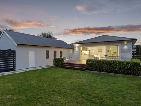 140 Weston Road, Saint Albans