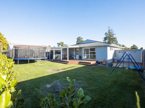 11 Amberley Avenue, Westbrook