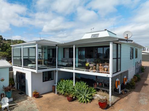 104 State Highway 10, Coopers Beach