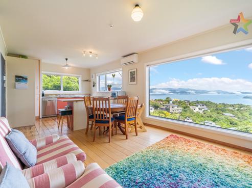 12 Titiro Moana Road, Korokoro