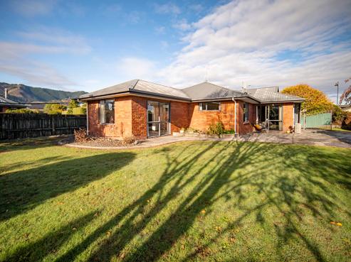 7 Otia Drive, Richmond