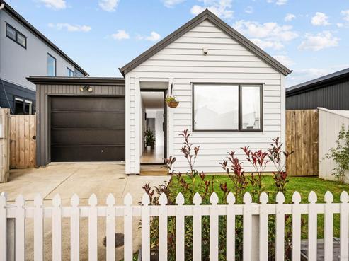 4 Farmland Road, Papakura