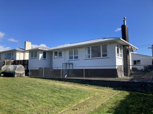 18 Watene Crescent, Waitara