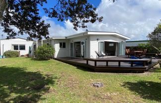 138 Kiwi Road, Whangamata