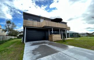 300A Mary Road, Whangamata