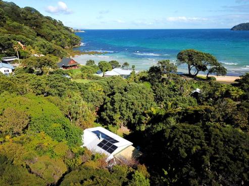 1 Omanawa Lane, Great Barrier Island