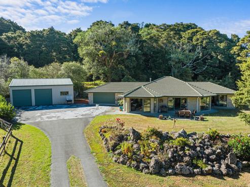 205 Cemetery Road, Maunu