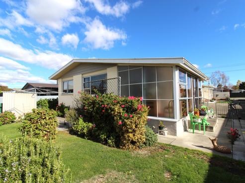 2/71 Weld Street, Redwoodtown
