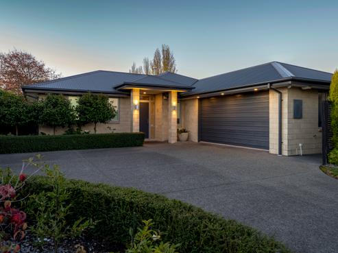 4 Millpark Place, Northwood