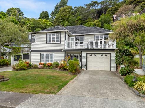 23 Wyndrum Avenue, Waterloo