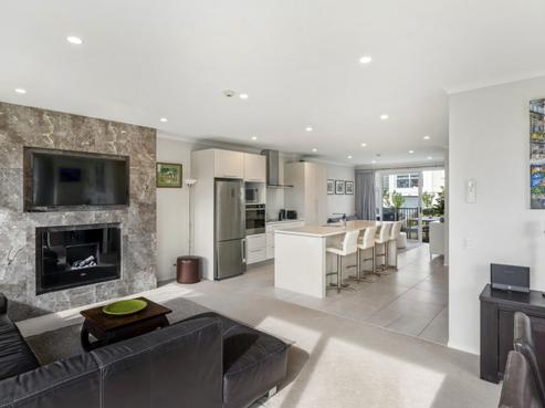 68 Korere Terrace, Stonefields