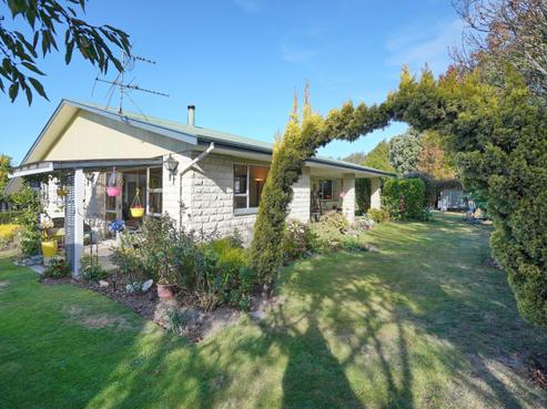 18 Seadown Crescent, Amberley