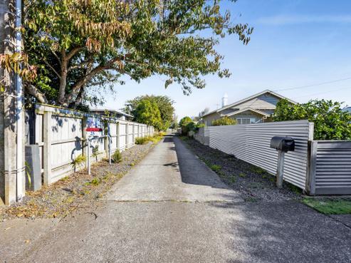 25 Dixon Avenue, Hawera