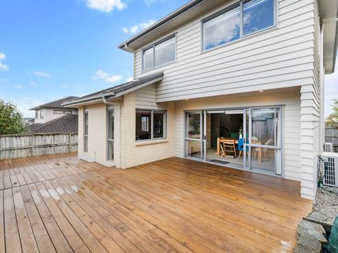 18 Tivoli Court, Flat Bush