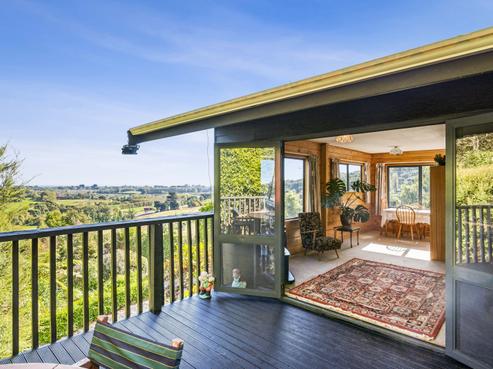 240 Huia Street, Waikanae