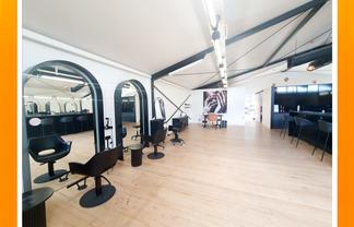 Stand Alone Office Showroom Warehouse