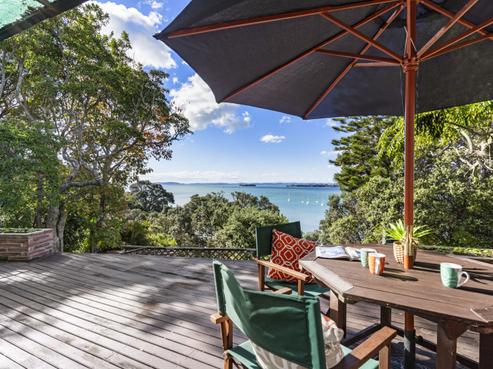 16 Tui Vale Road, Shelly Park
