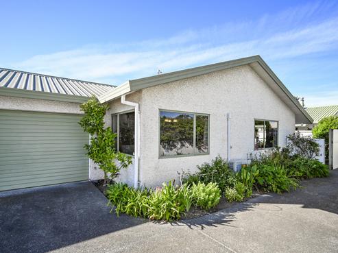 2/239 Warwick Road, Mayfair