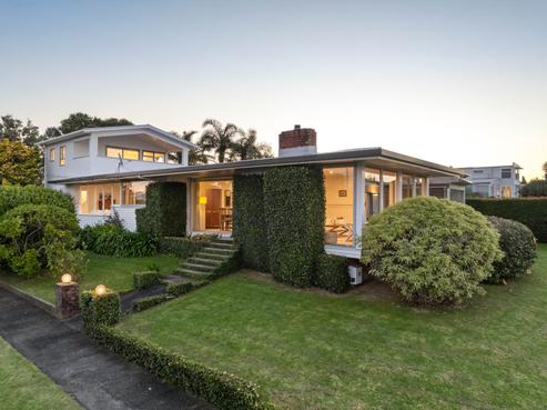 2 California Place, Waiotaiki Bay