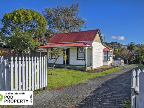 32 Station Road, Kamo