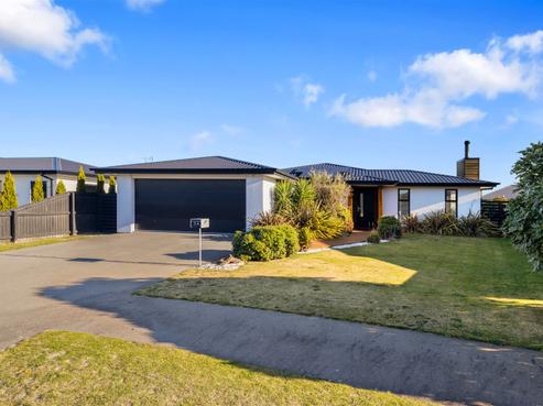 14 Andesite Drive, Rolleston