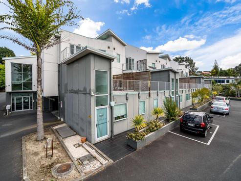 222 Albany Highway, Schnapper Rock