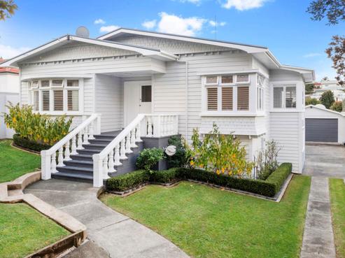 7 Gorrie Avenue, Epsom